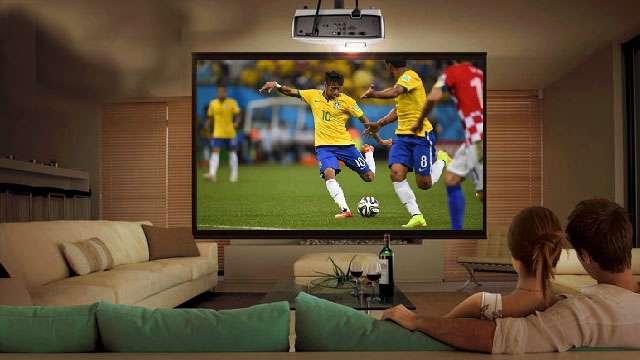 Cách chọn tivi xem bóng đá