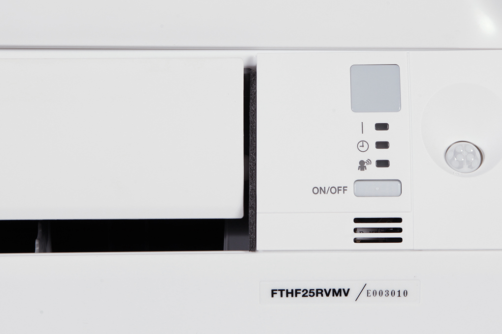 Điều hòa Daikin 2 chiều inverter 8500 BTU FTHF25RAVMV - Chính hãng2